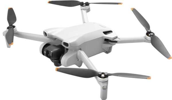 DJI - Mini 3 Drone and Remote Control with Built-in Screen (DJI RC) - Gray