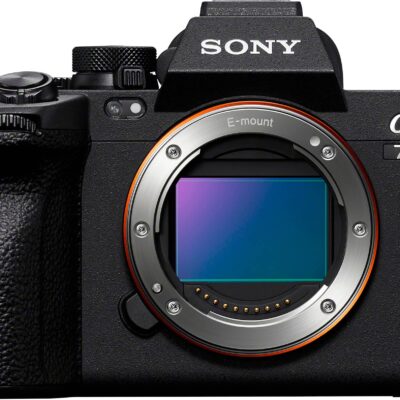 Sony - Alpha 7R V Full-frame Mirrorless Camera with Interchangeable Lens (Body Only) - Black